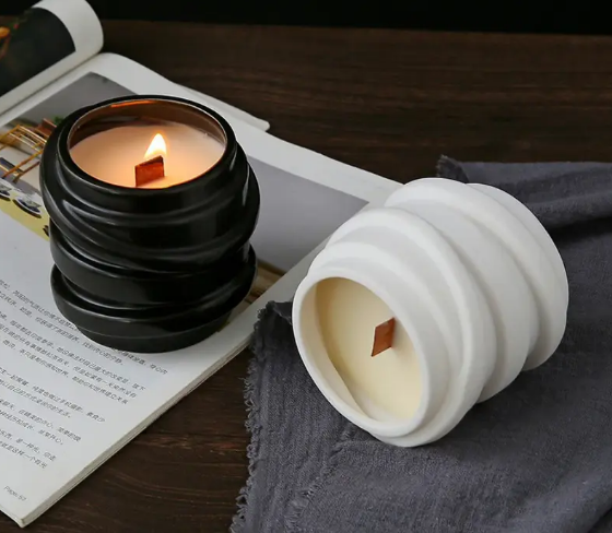 Stylish Scented Candle Jar Perfect for Relaxation & Decor Pot Candle Romantic Floating Light Sweet Wax Candles