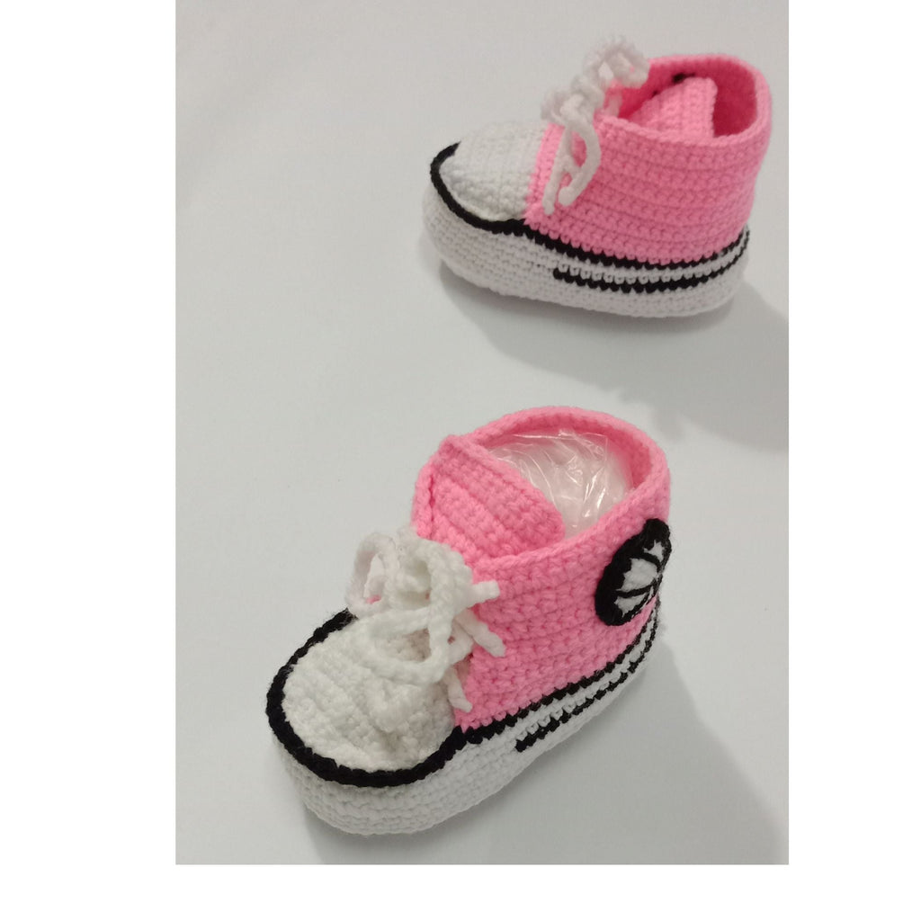 Handmade crochet Baby Shoes Crochet Booties for Baby- Woolen Shoes Gift- Baby Converse Sneaker for winter Customize 0-18 Months Red Blue Pink...