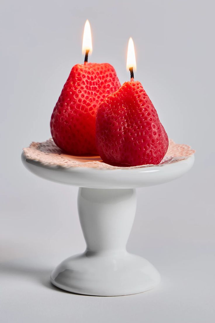 Pack of 2 | Pack of 6 | Pack of 12 Strawberry Shaped Candle for Decorations Handmade Aesthetic Suitable for Home Decor Wedding Decor, Diy Scented Candles Winter & Holiday Gift for Women