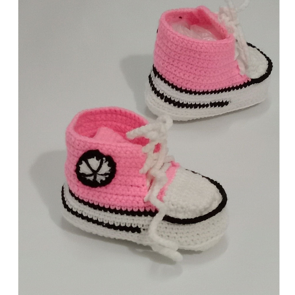 Handmade crochet Baby Shoes Crochet Booties for Baby- Woolen Shoes Gift- Baby Converse Sneaker for winter Customize 0-18 Months Red Blue Pink...
